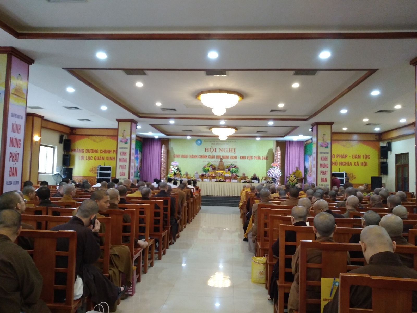 Pho_Truong_ban_Tran_Thi_Minh_Nga_du_Hoi_nghi_sinh_hoat_hanh_chinh_Giao_hoi_Phat_giao_Viet_Nam_khu_vuc_phia_Bac