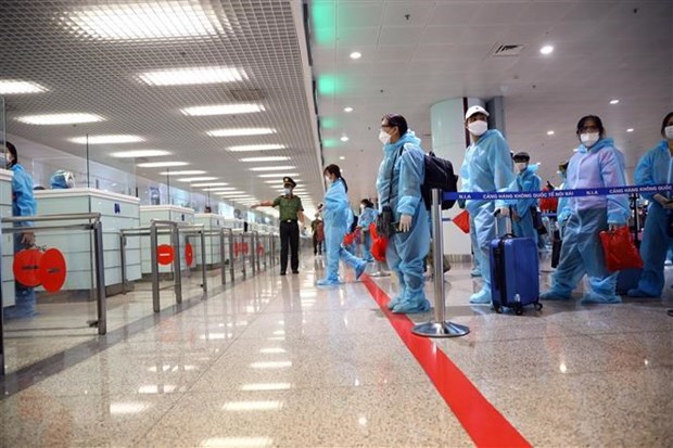 cach-ly-235-nguoi-phong-toa-cac-dia-diem-lien-quan-2-ca-mac-covid-19