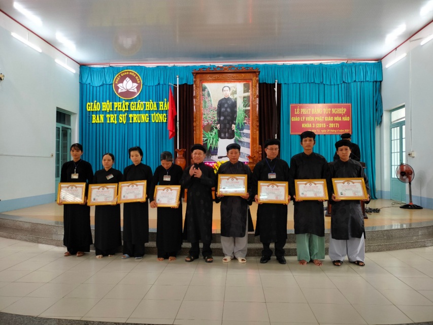 le-tong-ket-va-phat-bang-tot-nghiep-lop-giao-ly-vien-khoa-iii