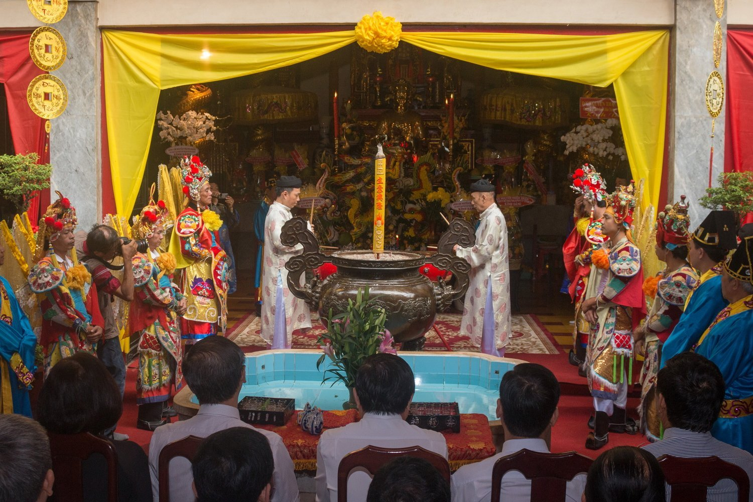 le-hoi-khai-ha-cau-an-tai-lang-ta-quan-le-van-duyet-tp-hcm-duoc-de-nghi-dua-vao-danh-muc-di-san-van-hoa-phi-vat-the-quoc-gia
