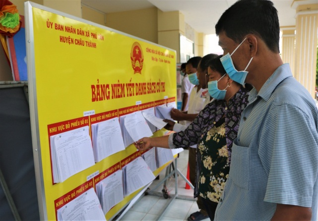 soc-trang-tuyen-truyen-bau-cu-bang-tieng-pho-thong-va-tieng-khmer