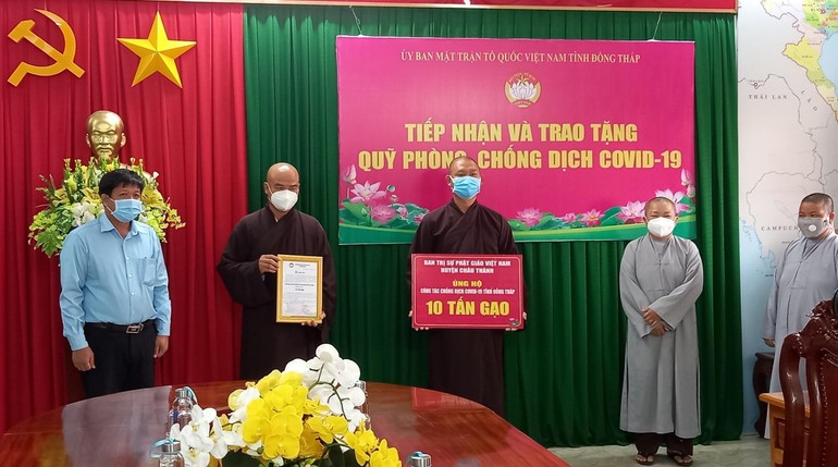 phat-giao-dong-thap-ung-ho-cong-tac-phong-chong-dich