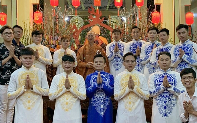 ngoi-chua-khuyen-hoc
