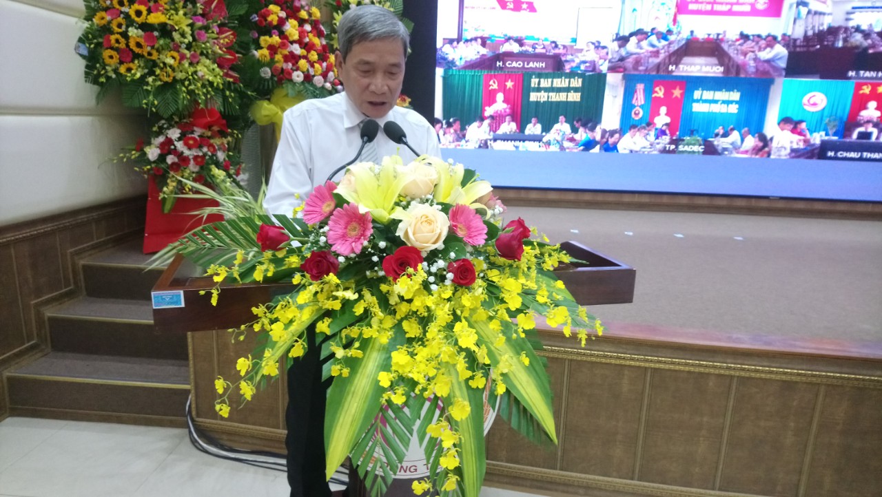 dong-thap-lam-moi-viec-gi-co-the-lam-duoc-de-giam-bot-kho-khan-cho-nguoi-ngheo