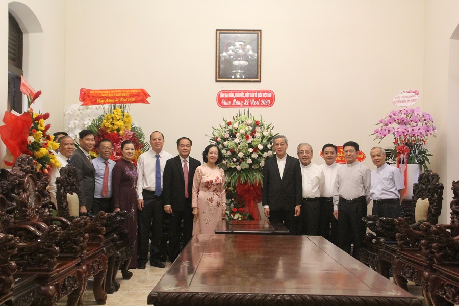 truong-ban-dan-van-trung-uong-chuc-mung-giang-sinh-2020-tai-thanh-pho-ho-chi-minh-va-tinh-dong-nai