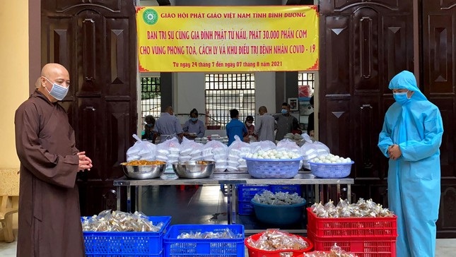 phat-giao-tinh-binh-duong-binh-thuan-se-chia-voi-nhan-dan-vung-dich