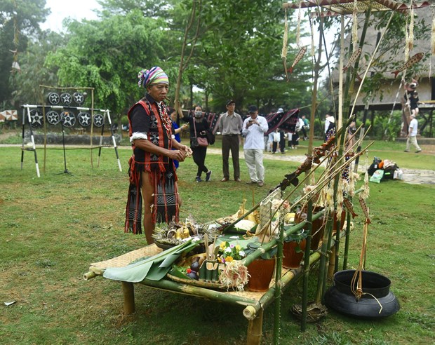 tai-hien-nghi-thuc-buon-lang-vao-hoi-cua-cong-dong-cac-dan-toc-tay-nguyen