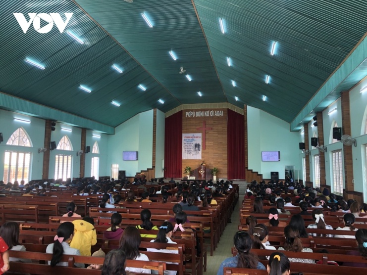 viet-nam-khong-chap-nhan-loi-dung-ton-giao-de-hoat-dong-chinh-tri-chia-re-dan-toc